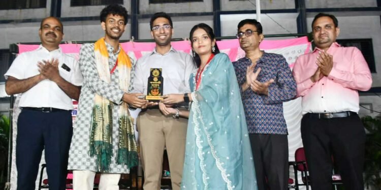 गोदावरी अभियांत्रिकी महाविद्यालयात तीन दिवसीय नवरात्रोत्सव उत्साहात