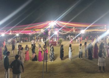 गोदावरी कॉलेज ऑफ नर्सिंगमध्ये ‘गरबा नी गूंज’द्वारे भक्तीचा जागर